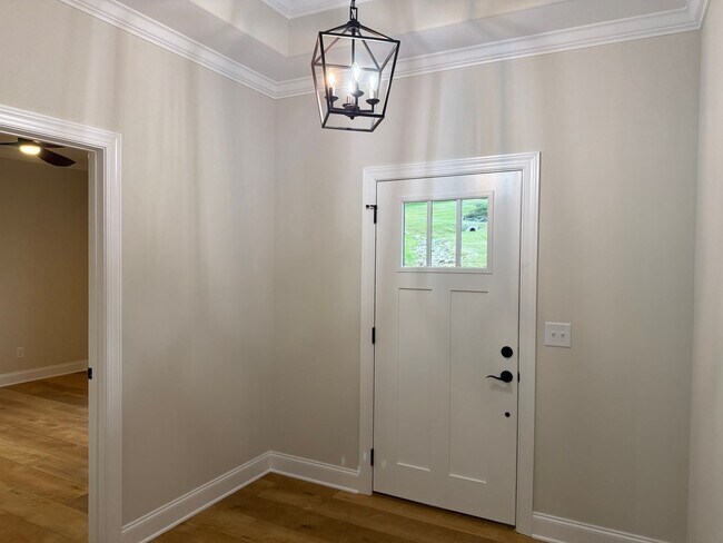 Foto del edificio - 6month - Short term Rental Home!