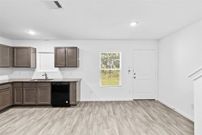 Foto del edificio - 189 Curry St