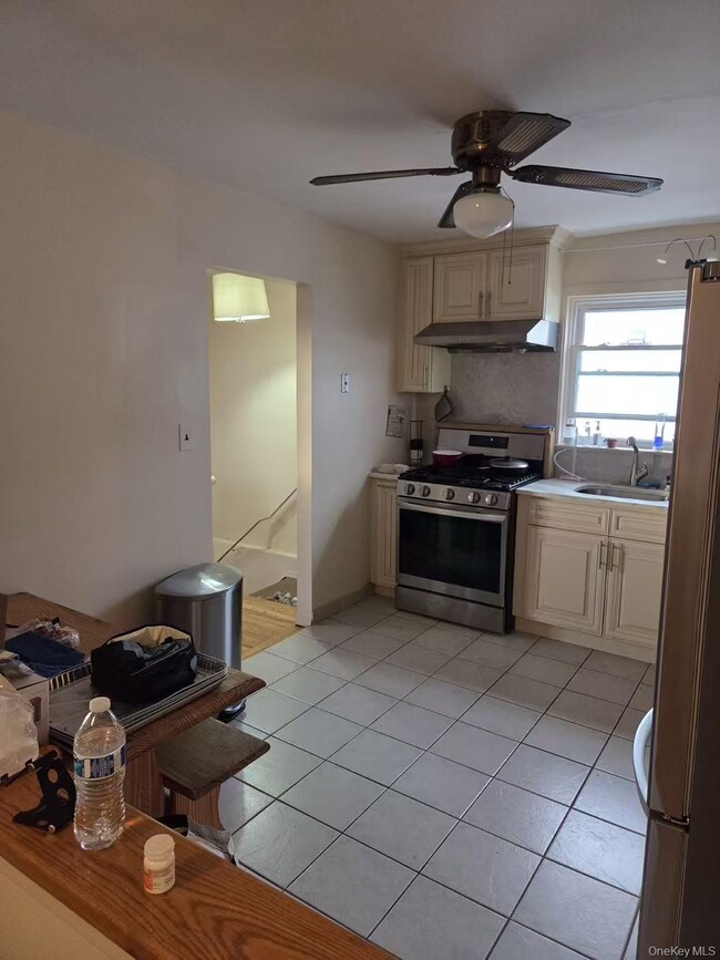 Foto del edificio - 23-29-29 120th St