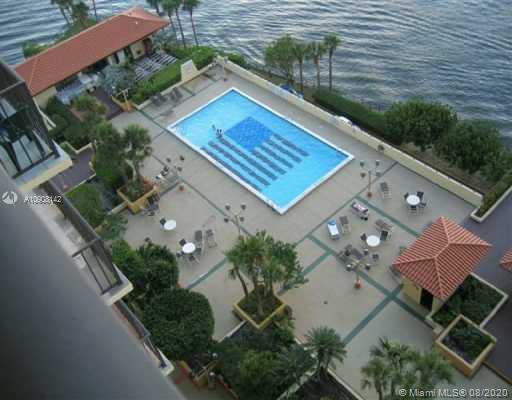 Foto del edificio - 290-174 174th St