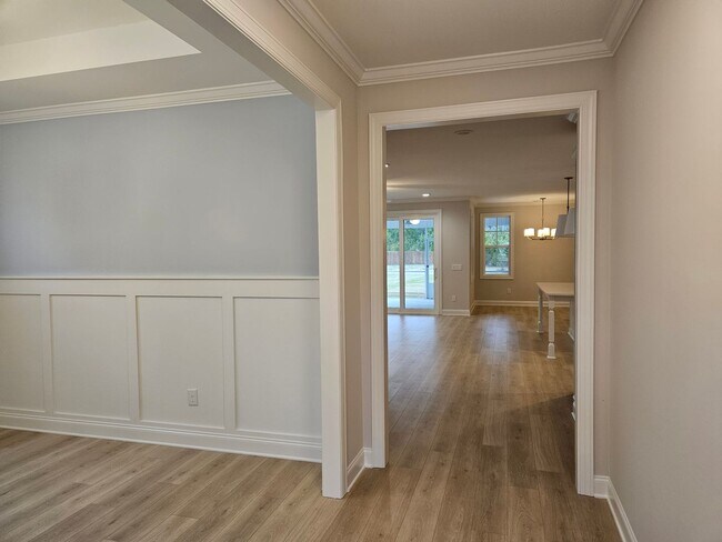 Building Photo - 4 bedroom, 3.5 bath Hampstead home in Magnolia Reserves Community