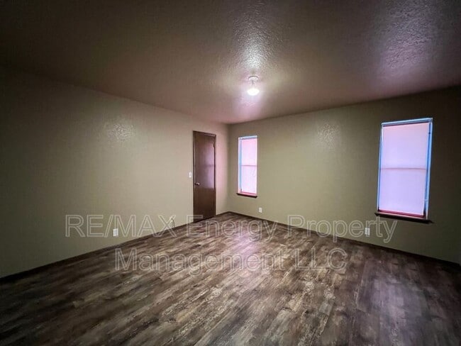 Building Photo - 6505 NW 94th St