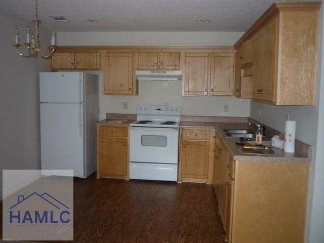 Building Photo - 1113 Kelly Dr