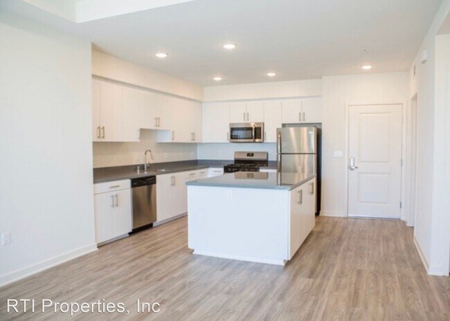 Building Photo - 6908 Knowlton Pl