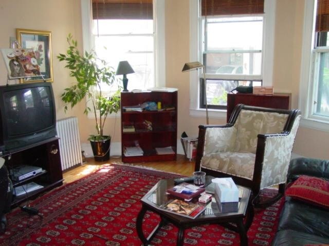 Foto principal - 12 Remington St