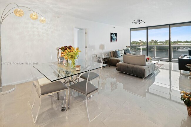 Foto del edificio - 20515 E Country Club Dr
