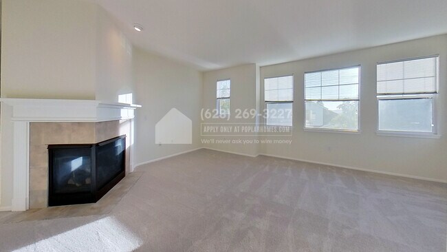 Foto del edificio - 5002 Lake Ave S