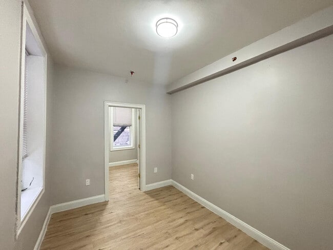 Photo - 235 56th St Apartment