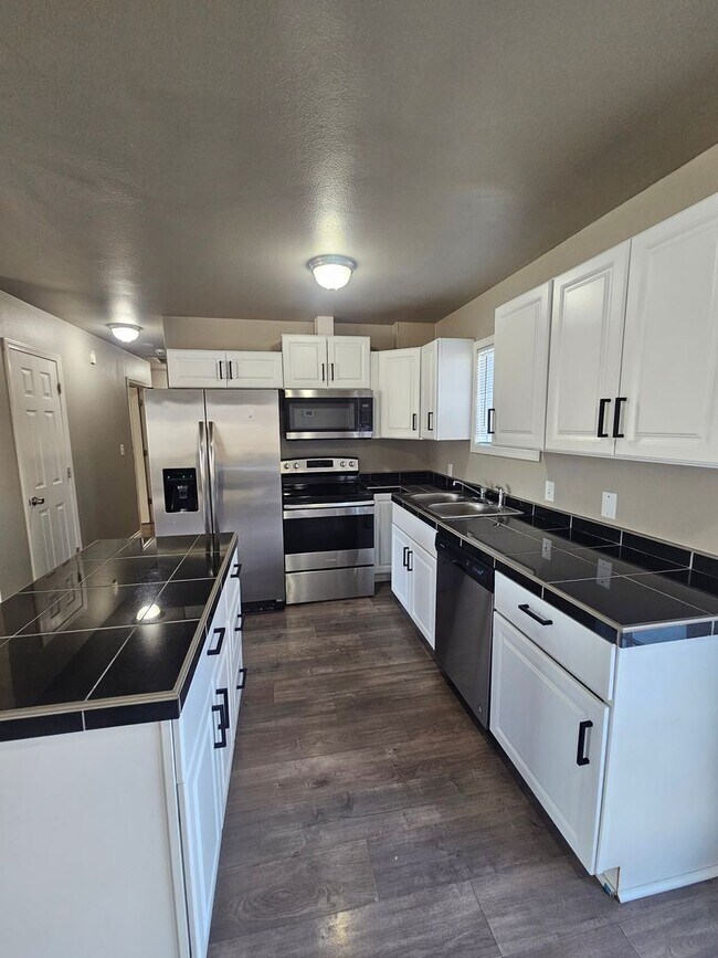 Building Photo - 3 br, 1 bath House - 1233 Arlington Drive