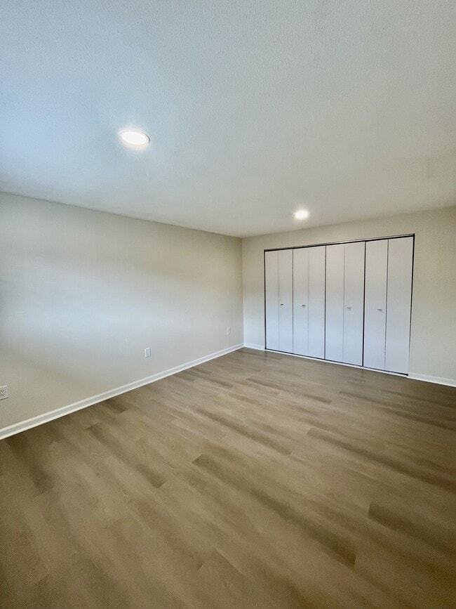 1 Dormitorio - Dormitorio - Fernwood Apartments