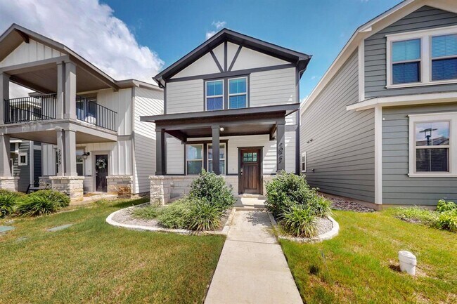 Building Photo - 2025 Arendale Dr