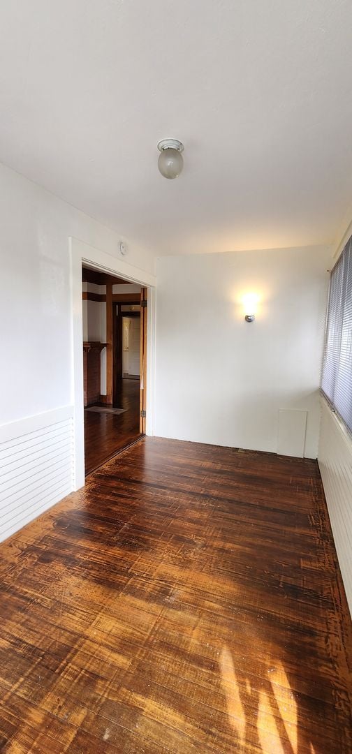 Foto del edificio - Coronado: Charming 1bd/1.25ba Village Apartment - Front Lower Unit