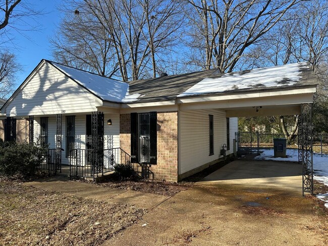 Foto del edificio - Newly Renovated 3 bed 2 bath in Memphis, TN