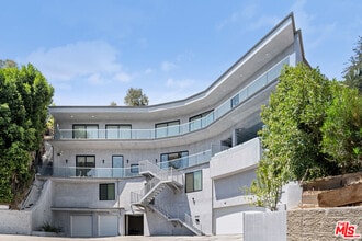 Building Photo - 6181 Temple Hill Dr