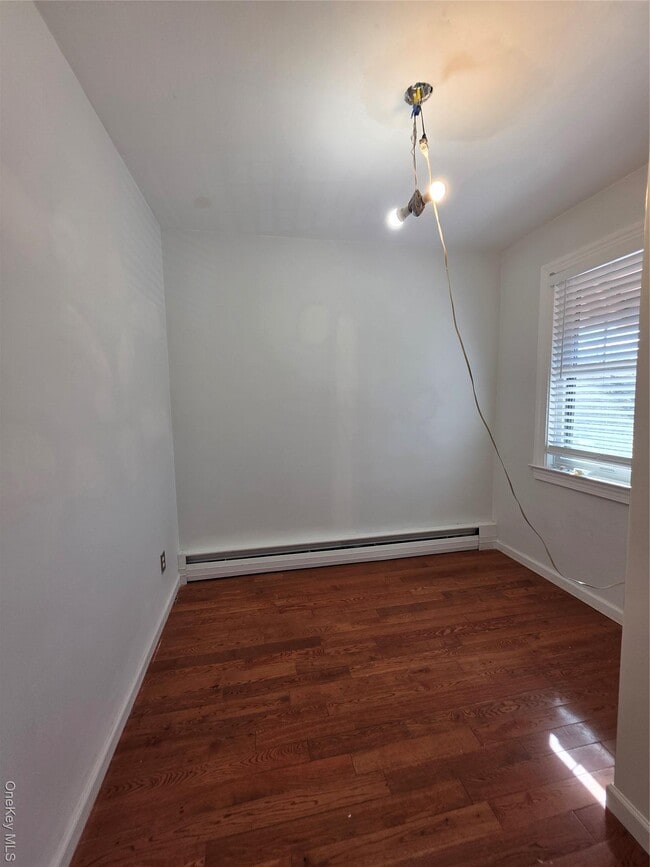 Building Photo - 2928 Wilson Ave