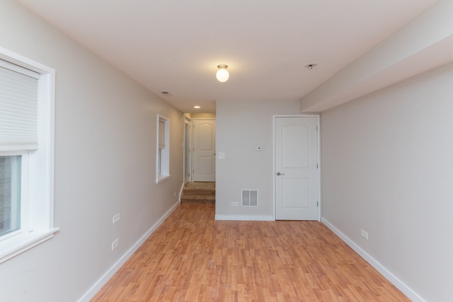 Building Photo - 3535 W Wrightwood Ave