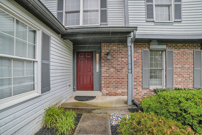 Foto del edificio - 18420 Shady View Ln