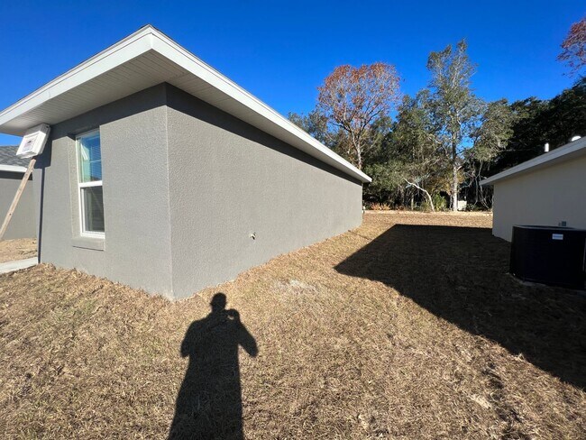 Building Photo - Available now! Gorgeous BRAND NEW 3 BD/ 2 ...