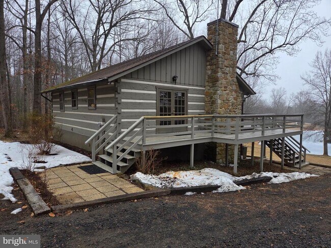 Foto del edificio - 8022 Dulins Ford Rd