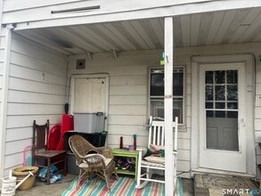 Building Photo - 267 Rockwell St