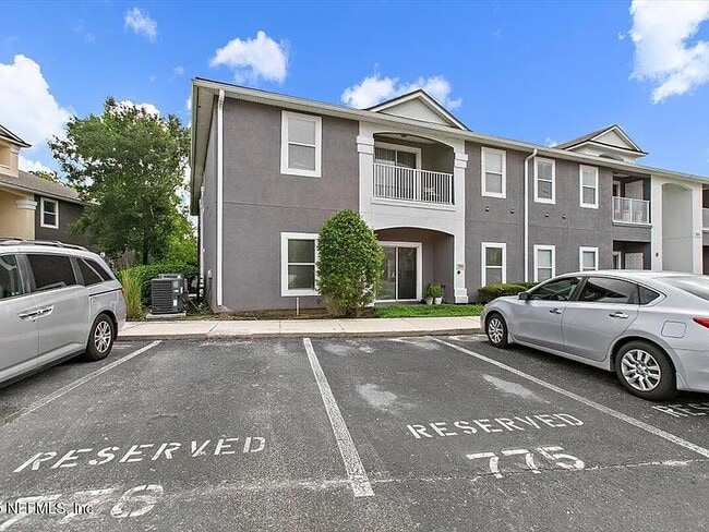 Building Photo - 7920 Merrill Rd