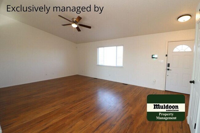 Foto del edificio - 1192 Gold Rush Ln