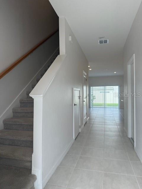 Building Photo - 1324 Drake Rdg Dr