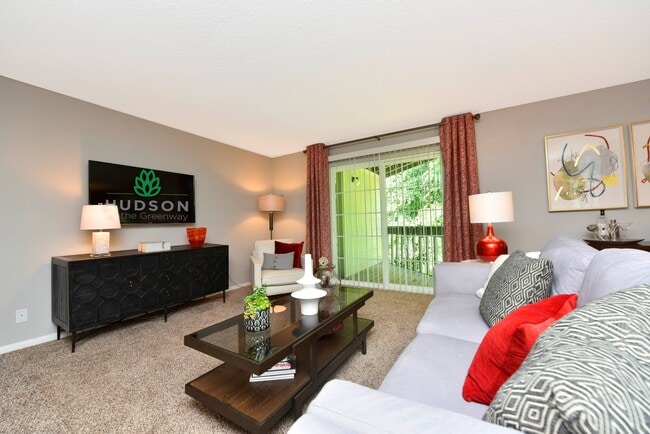 Spacious Living Room - Hudson on the Greenway