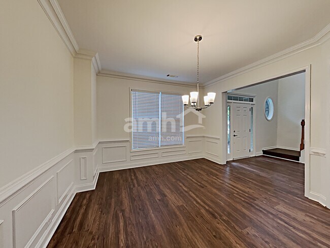 Foto del edificio - 132 Northbrooke Trace