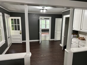 Building Photo - 1846 FM555