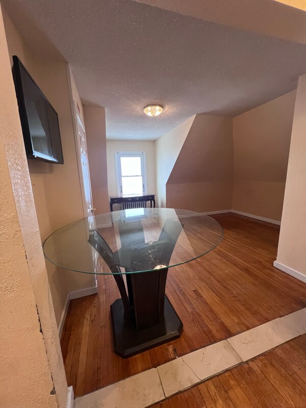 Foto del edificio - 10 Commonwealth Ave