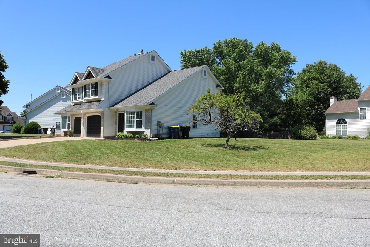 37 Gristmill Dr, Dover, DE 19904 House Rental in Dover, DE