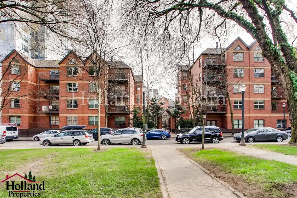 Modern 2-Bedroom Apartment in the Heart of Downtown NEW SUPER PRICE at $1,795! - Modern 2-Bedroom Apartment in the Heart of Downtown NEW SUPER PRICE at $1,850!