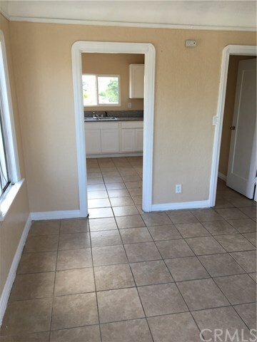 Building Photo - 6354 Hooper Ave