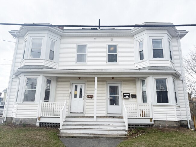 Building Photo - 37 Prospect Street Ave