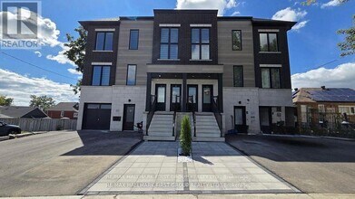 Building Photo - 180 Prince St