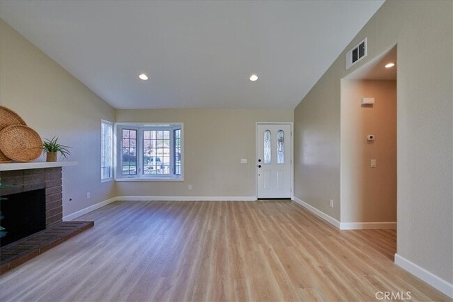 Building Photo - 12749 Nicolet Ct