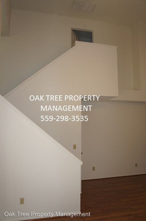 Foto del edificio - 3 br, 2 bath House - 5190 W. Wathen