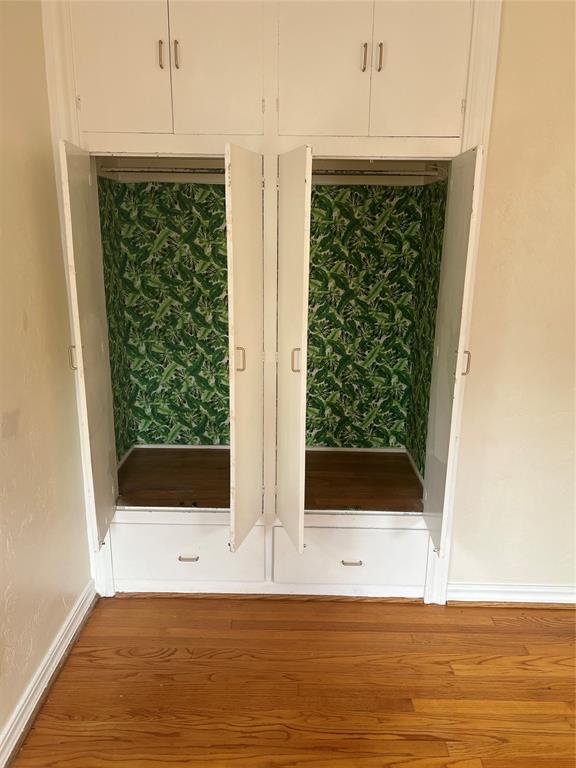 Foto del edificio - 3112 Drexel Ct