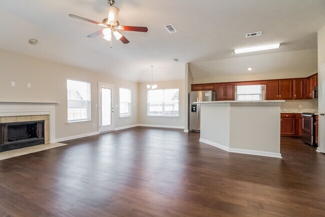 Building Photo - 1413 Micheles Way