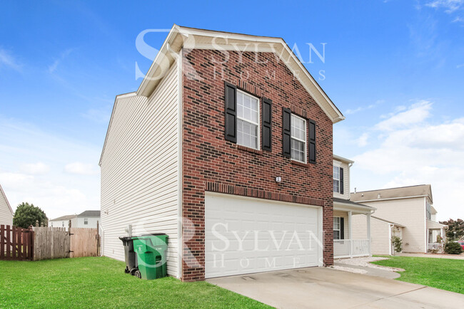 Building Photo - Enjoy living the good life in this 4 bedro...
