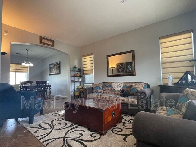 Building Photo - 1534 W Agrarian Hills Dr