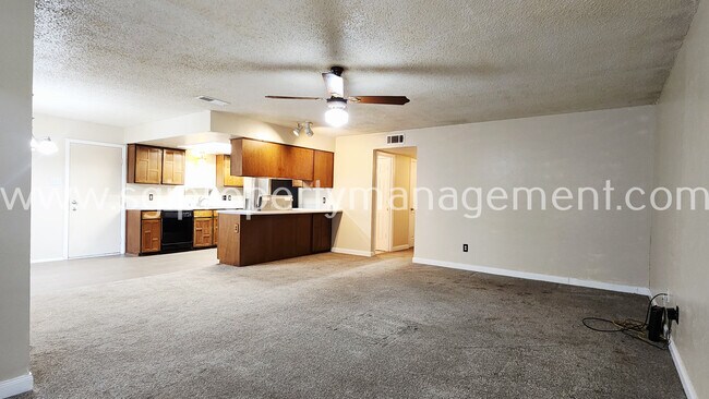 Foto del edificio - 3407 Durango Ln
