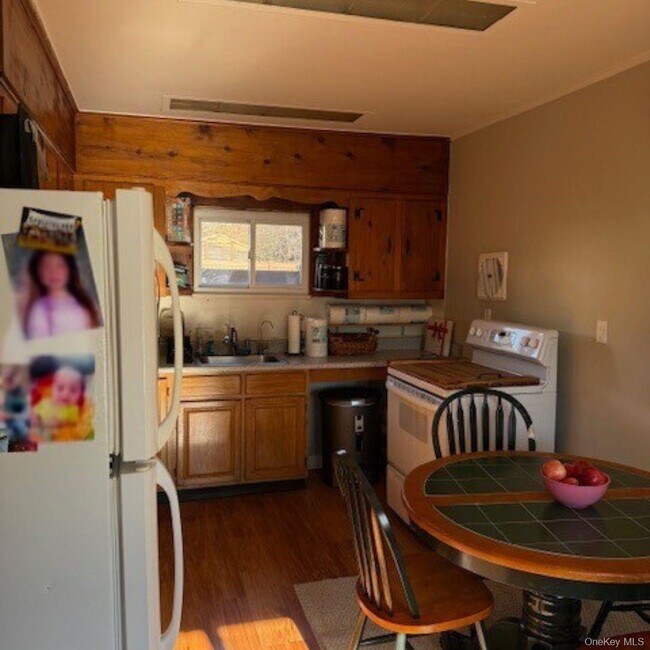 Foto del edificio - 10 Front St