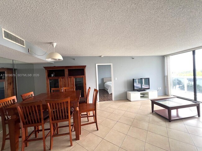 Foto del edificio - 20515 E Country Club Dr