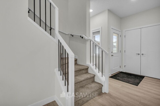 Building Photo - 1061 Berg Pl