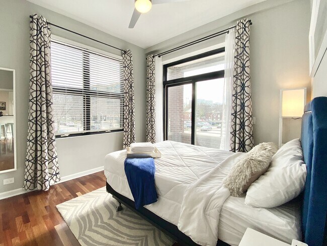 Foto del edificio - 1258 W Jackson Blvd