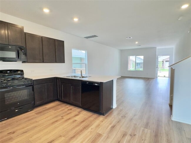 Building Photo - 1435 Marley