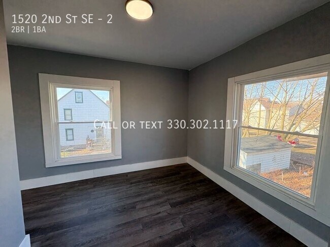 Foto del edificio - 1520 2nd St SE