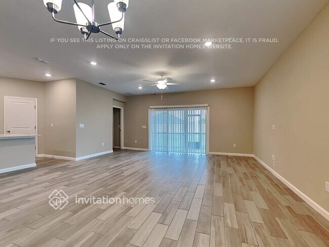 Foto del edificio - 10003 Lemon Grass Ln